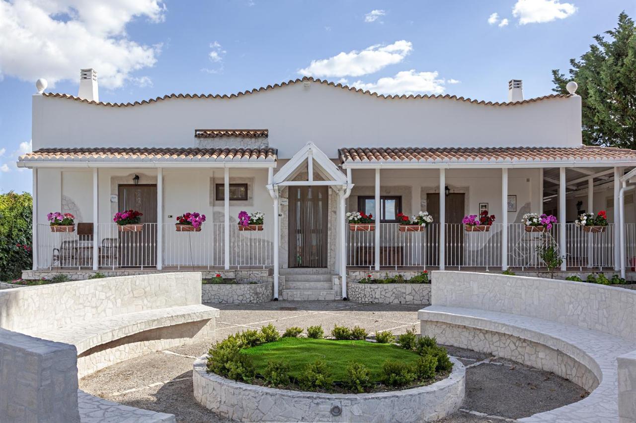 B&B Barletta Acasamia Con Parcheggio Privato Luaran gambar