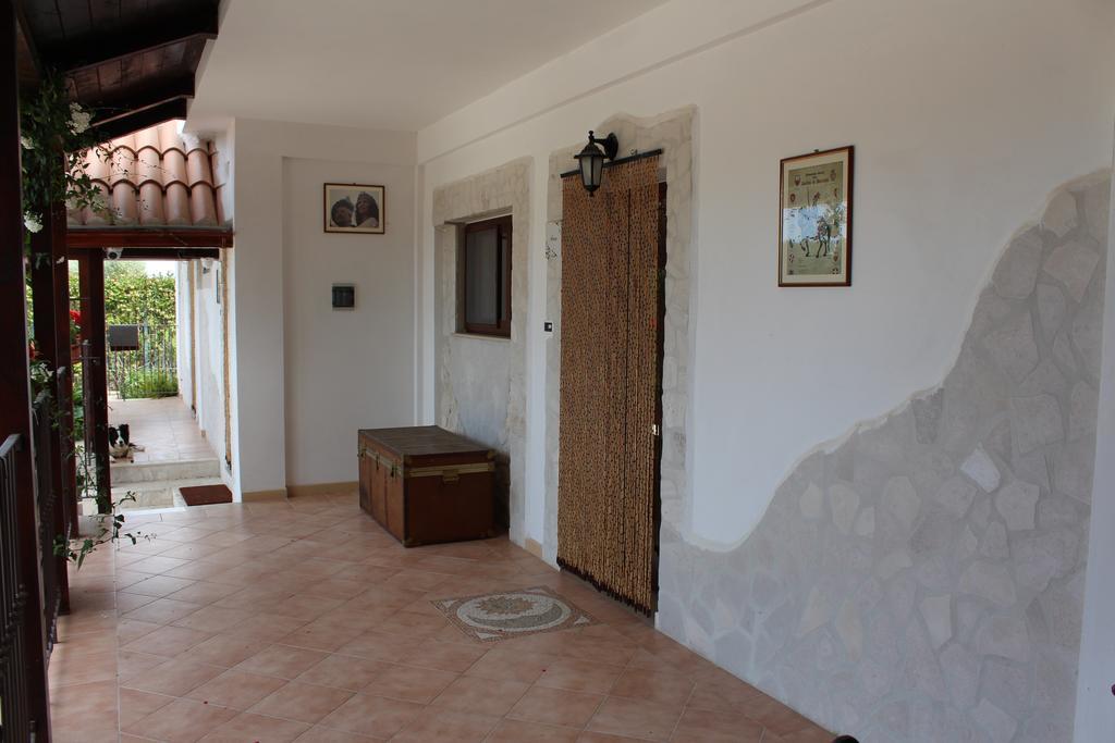 B&B Barletta Acasamia Con Parcheggio Privato Luaran gambar