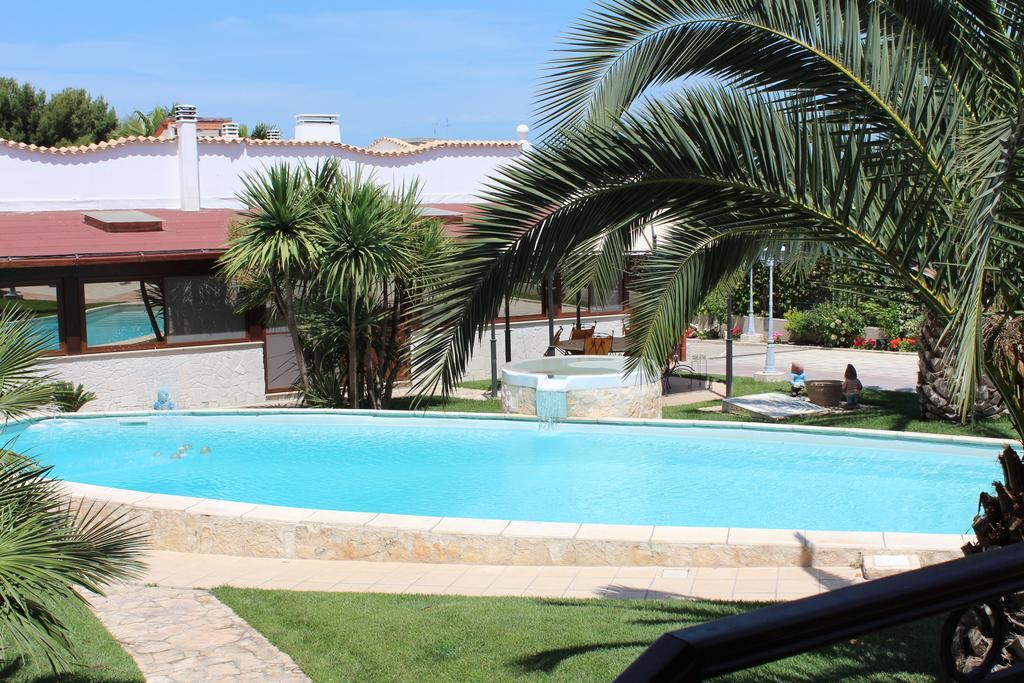 B&B Barletta Acasamia Con Parcheggio Privato Luaran gambar