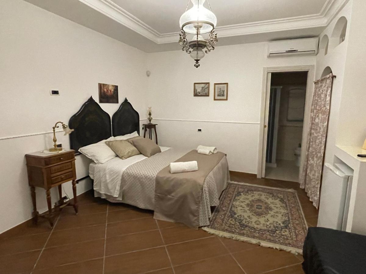 B&B Barletta Acasamia Con Parcheggio Privato Luaran gambar