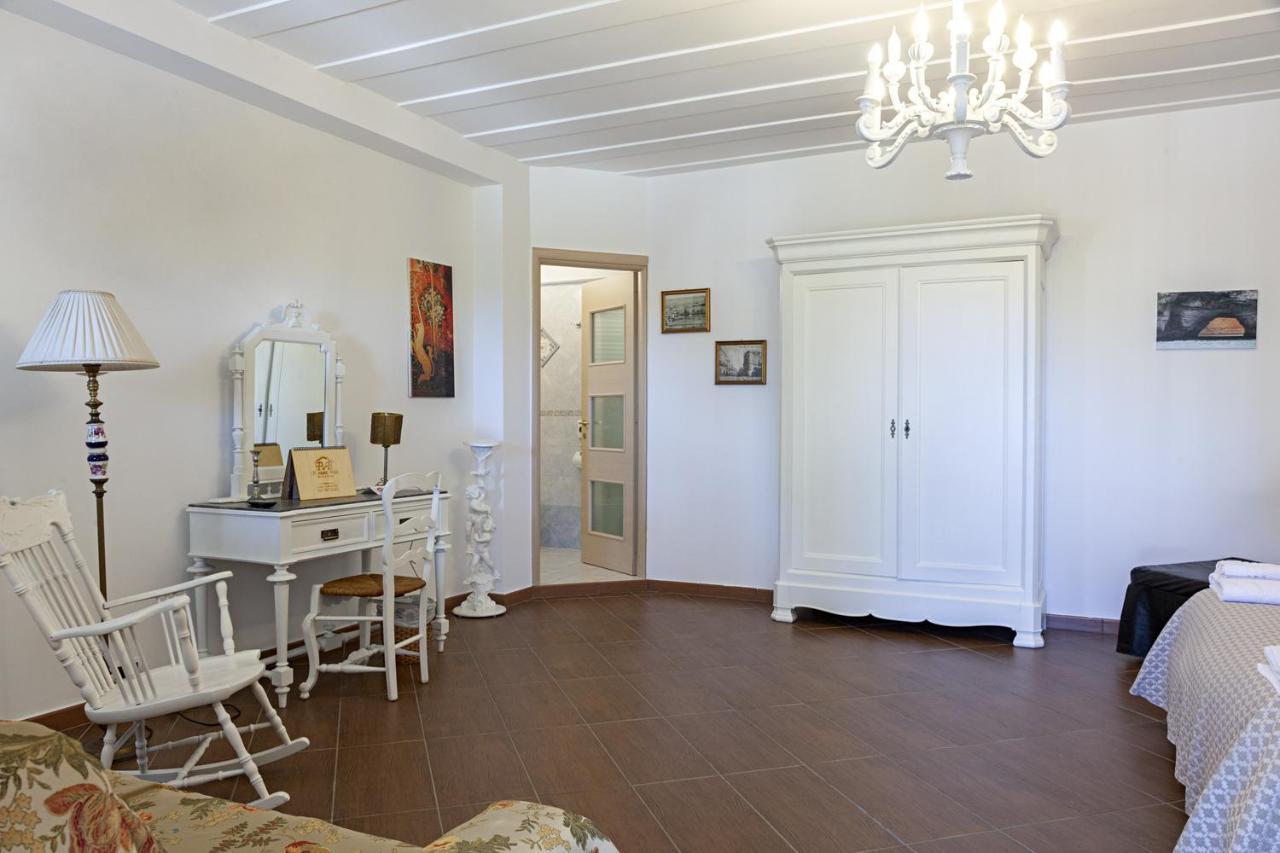 B&B Barletta Acasamia Con Parcheggio Privato Luaran gambar
